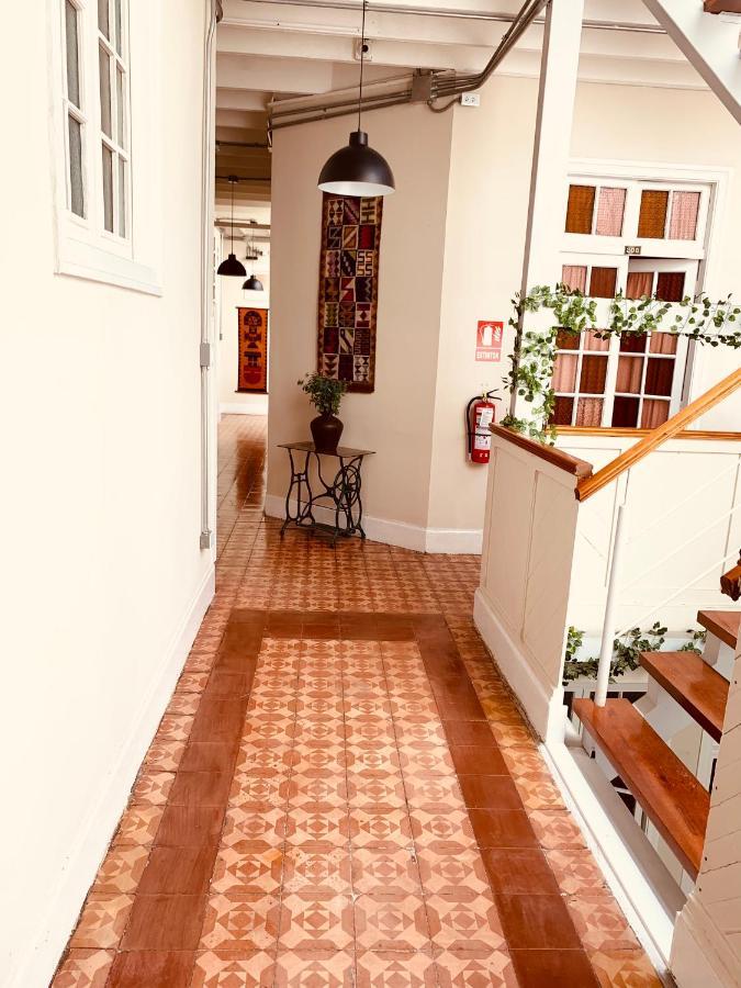 Casa Porta Vandrarhem Lima Exteriör bild