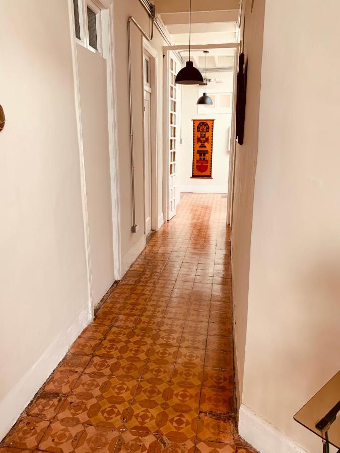 Casa Porta Vandrarhem Lima Exteriör bild