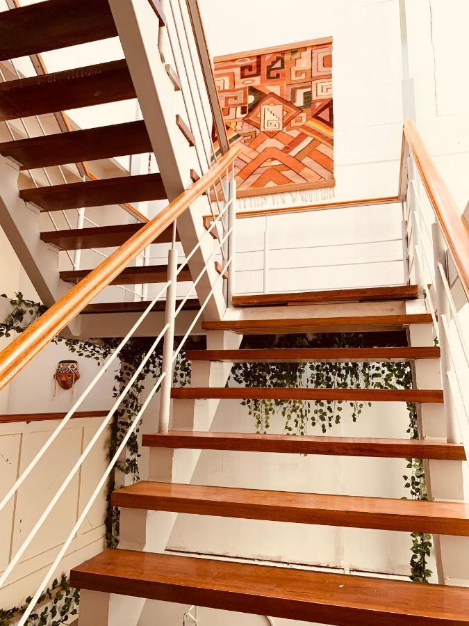 Casa Porta Vandrarhem Lima Exteriör bild